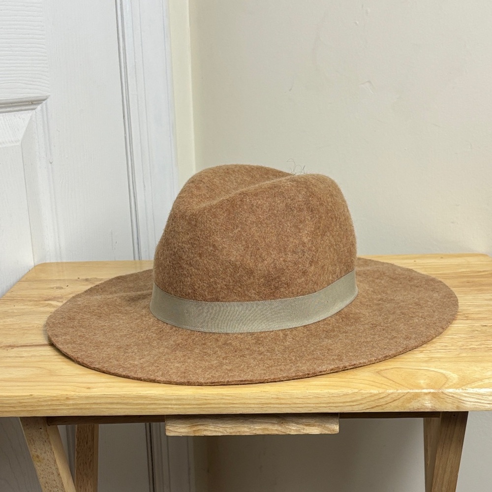 Banana Republic Tan felted wool hat size M/L Sun Hat western bohemian boho laine